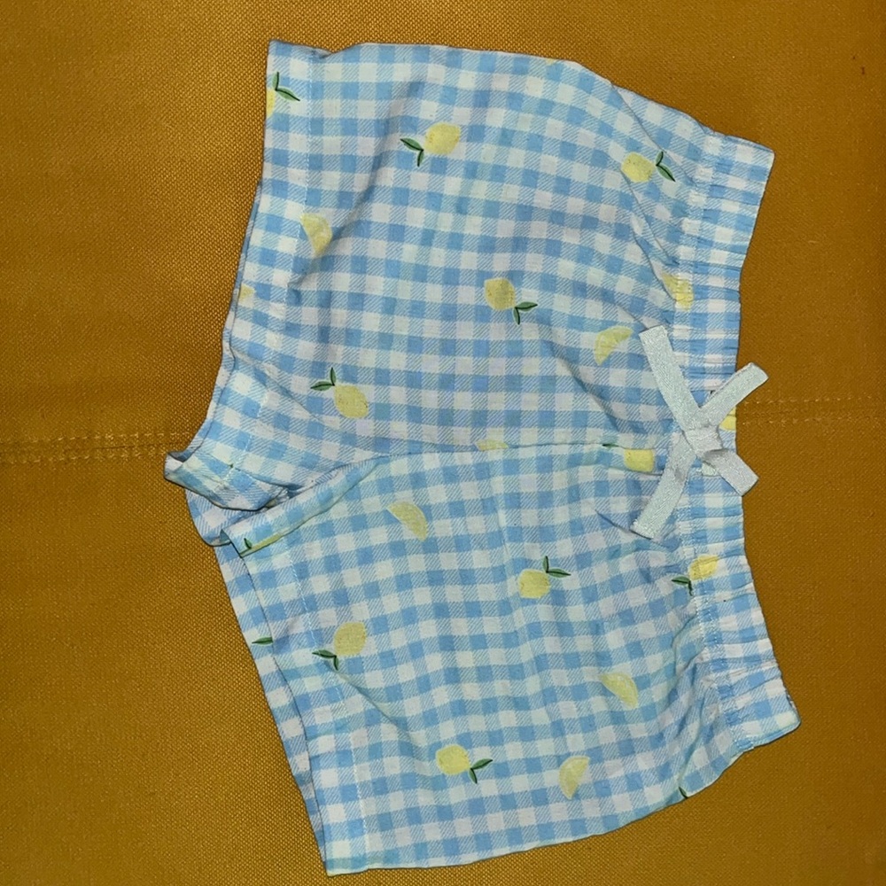 Old Navy lemon pajama shorts.